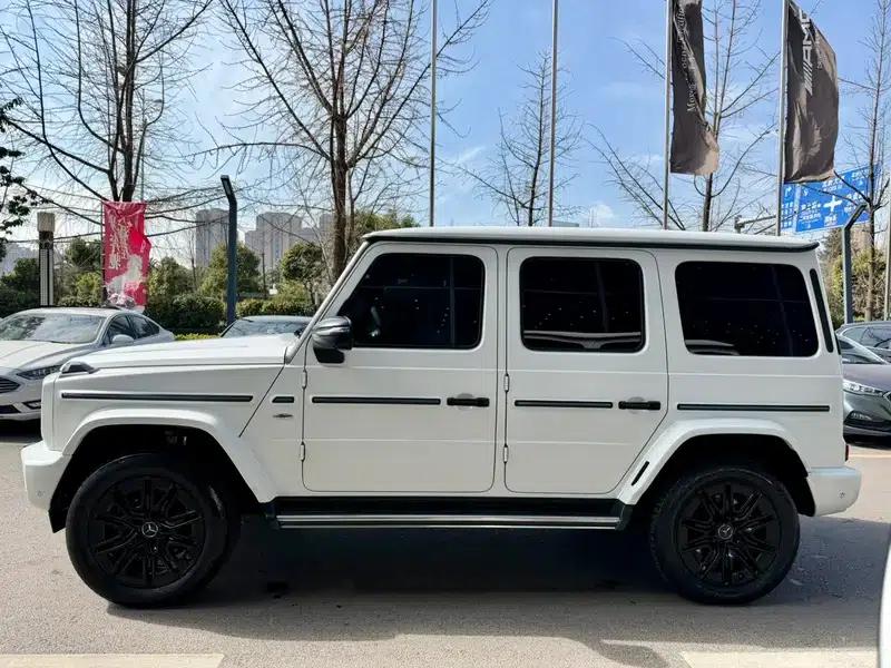 Mercedes-Benz all-electric G-Class 2025 G 580 First Edition — миниатюра 4