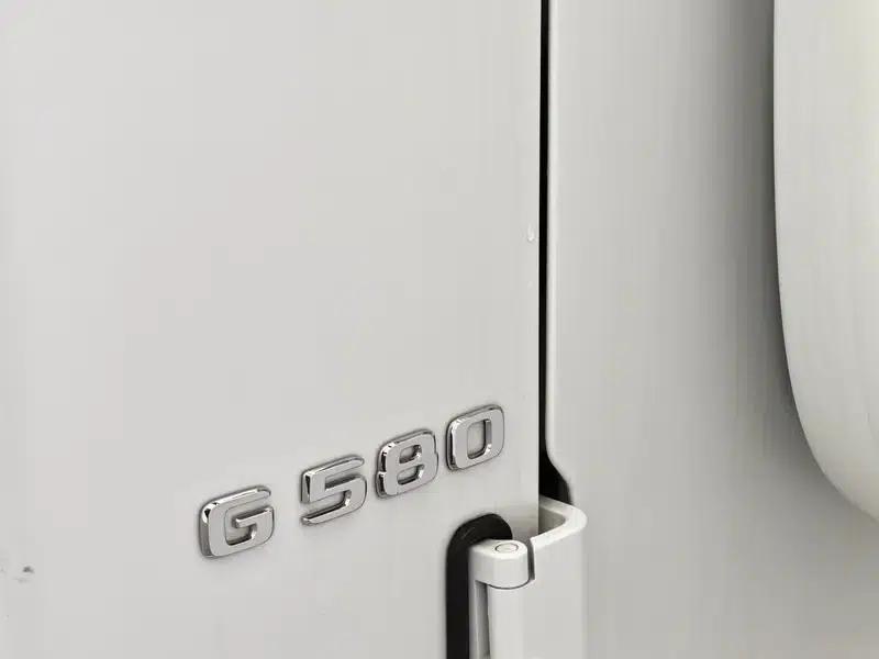 Mercedes-Benz all-electric G-Class 2025 G 580 First Edition — миниатюра 9
