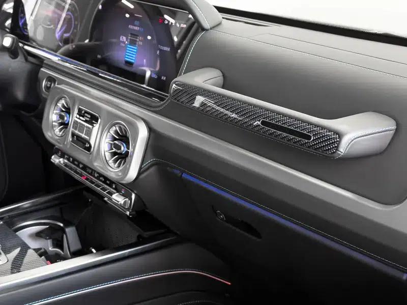 Mercedes-Benz all-electric G-Class 2025 G 580 First Edition — миниатюра 7