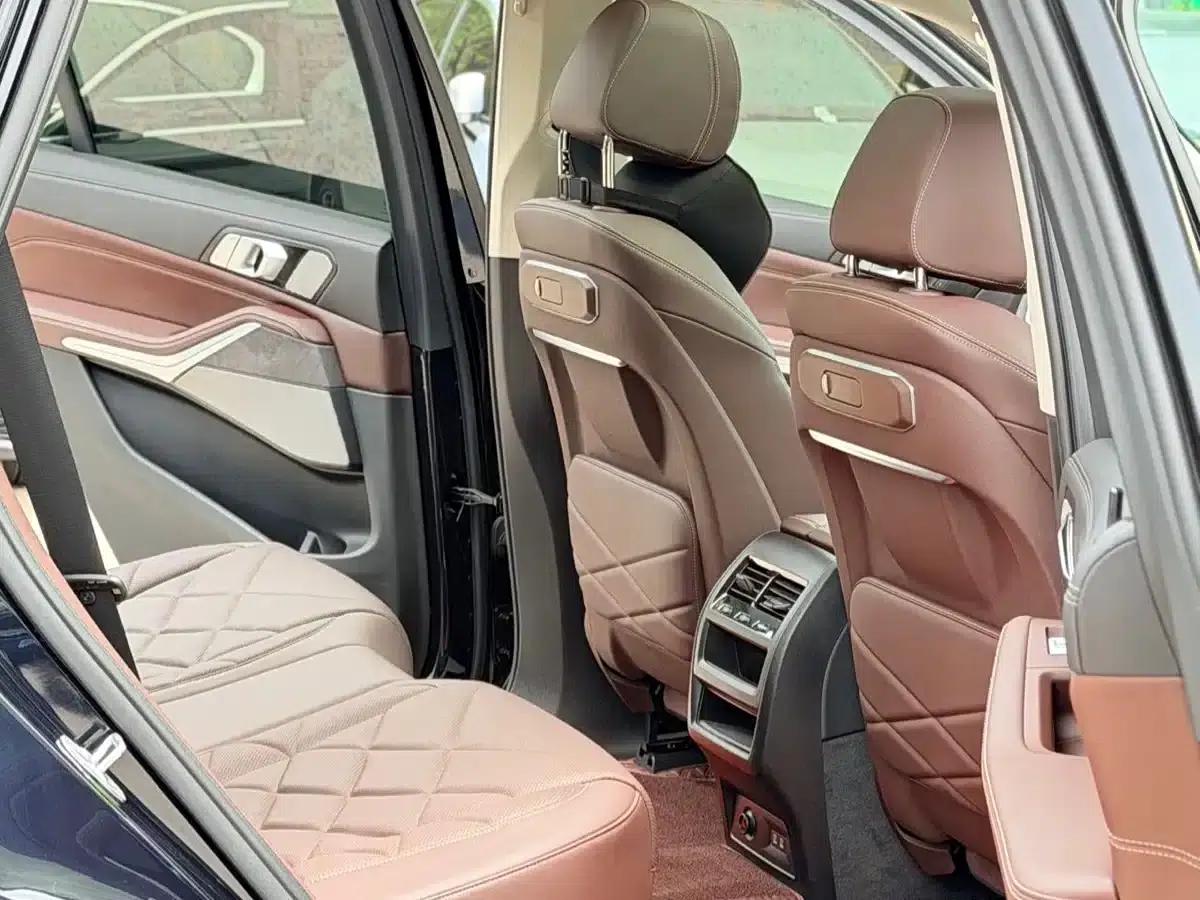 BMW X5 2023 xDrive 30Li Luxury M Sport Package — миниатюра 10
