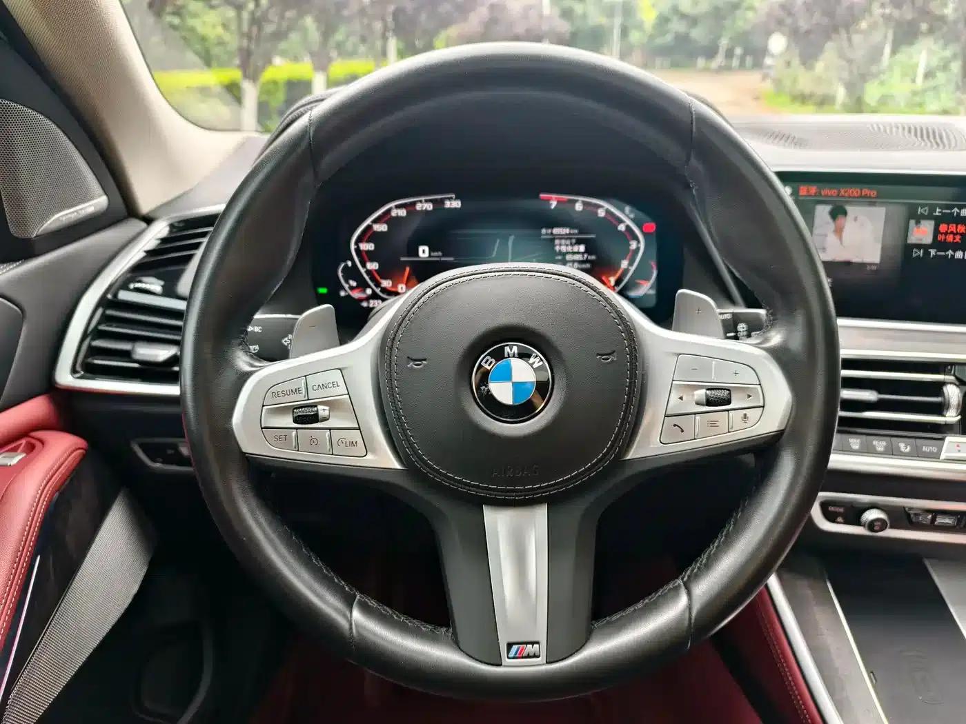 BMW X5 2022 xDrive 30Li Luxury M Sport Package — миниатюра 17