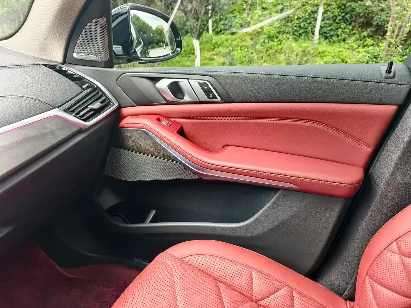 BMW X5 2022 xDrive 30Li Luxury M Sport Package — миниатюра 18