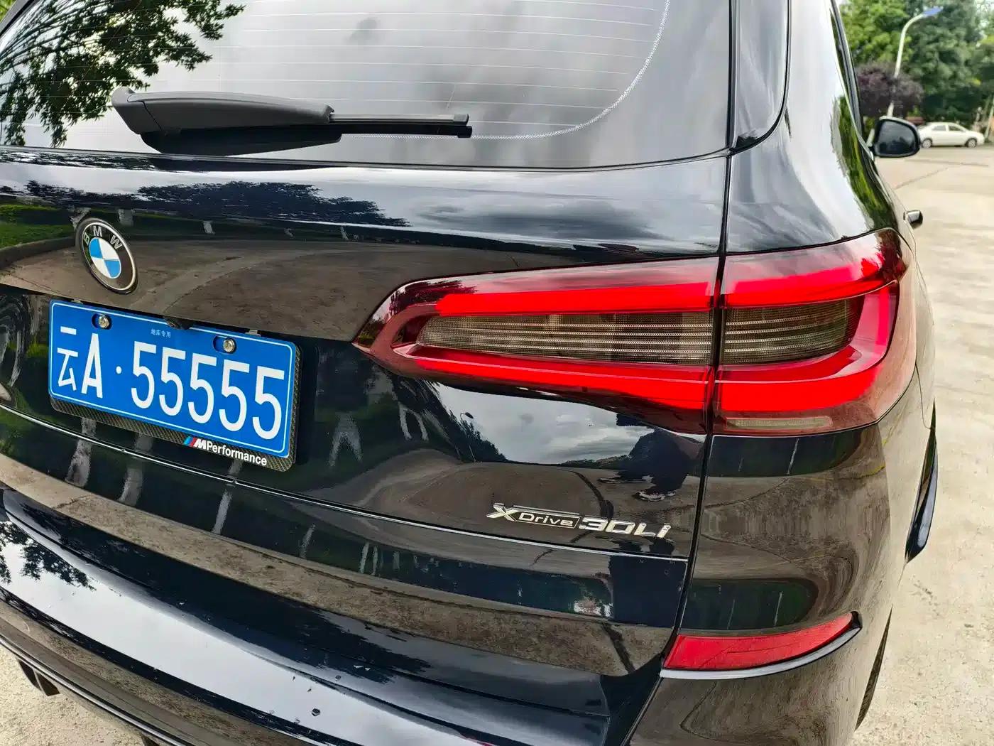 BMW X5 2022 xDrive 30Li Luxury M Sport Package — миниатюра 27