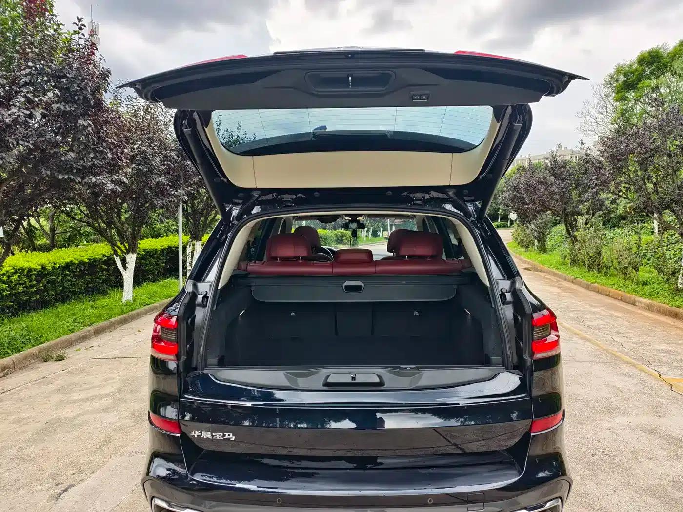 BMW X5 2022 xDrive 30Li Luxury M Sport Package — миниатюра 28