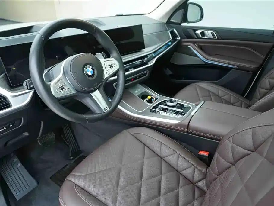 BMW X5 2023 xDrive 30Li M Sport Shadow Edition — миниатюра 10