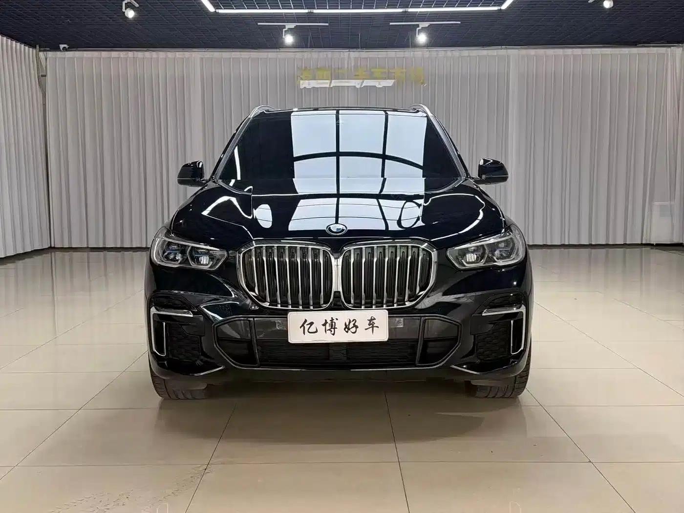 BMW X5 2022 xDrive 40Li Luxury M Sport Package — миниатюра 1