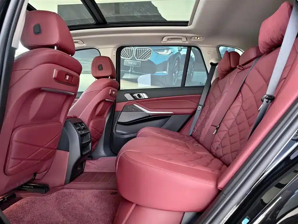 BMW X5 2023 xDrive 30Li M Sport Shadow Edition — миниатюра 14
