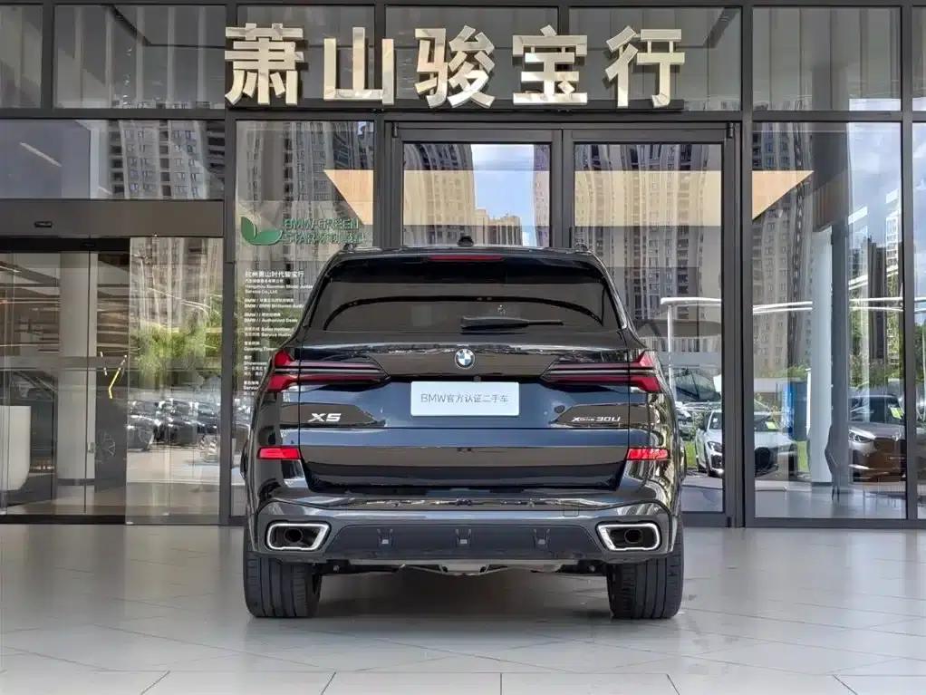 BMW X5 2023 xDrive 30Li M Sport Shadow Edition — миниатюра 3
