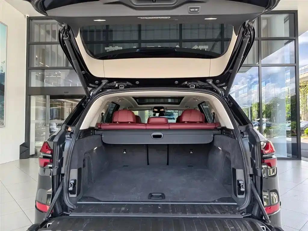 BMW X5 2023 xDrive 30Li M Sport Shadow Edition — миниатюра 7