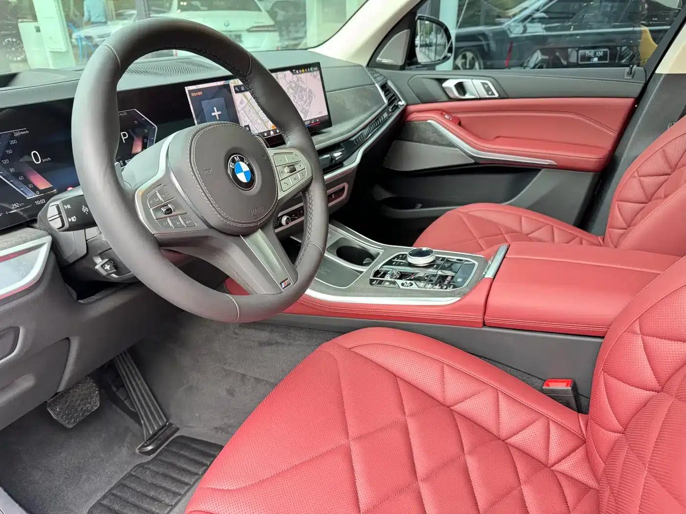 BMW X5 2025 xDrive 30Li M Sport Shadow Edition — миниатюра 9