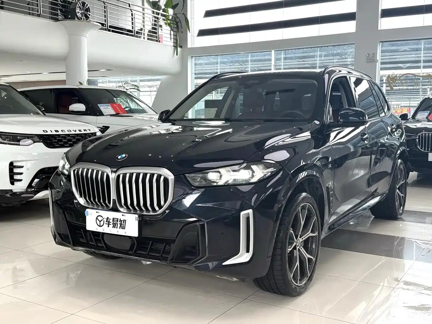 BMW X5 2023 xDrive 30Li M Sport Shadow Edition — миниатюра 1