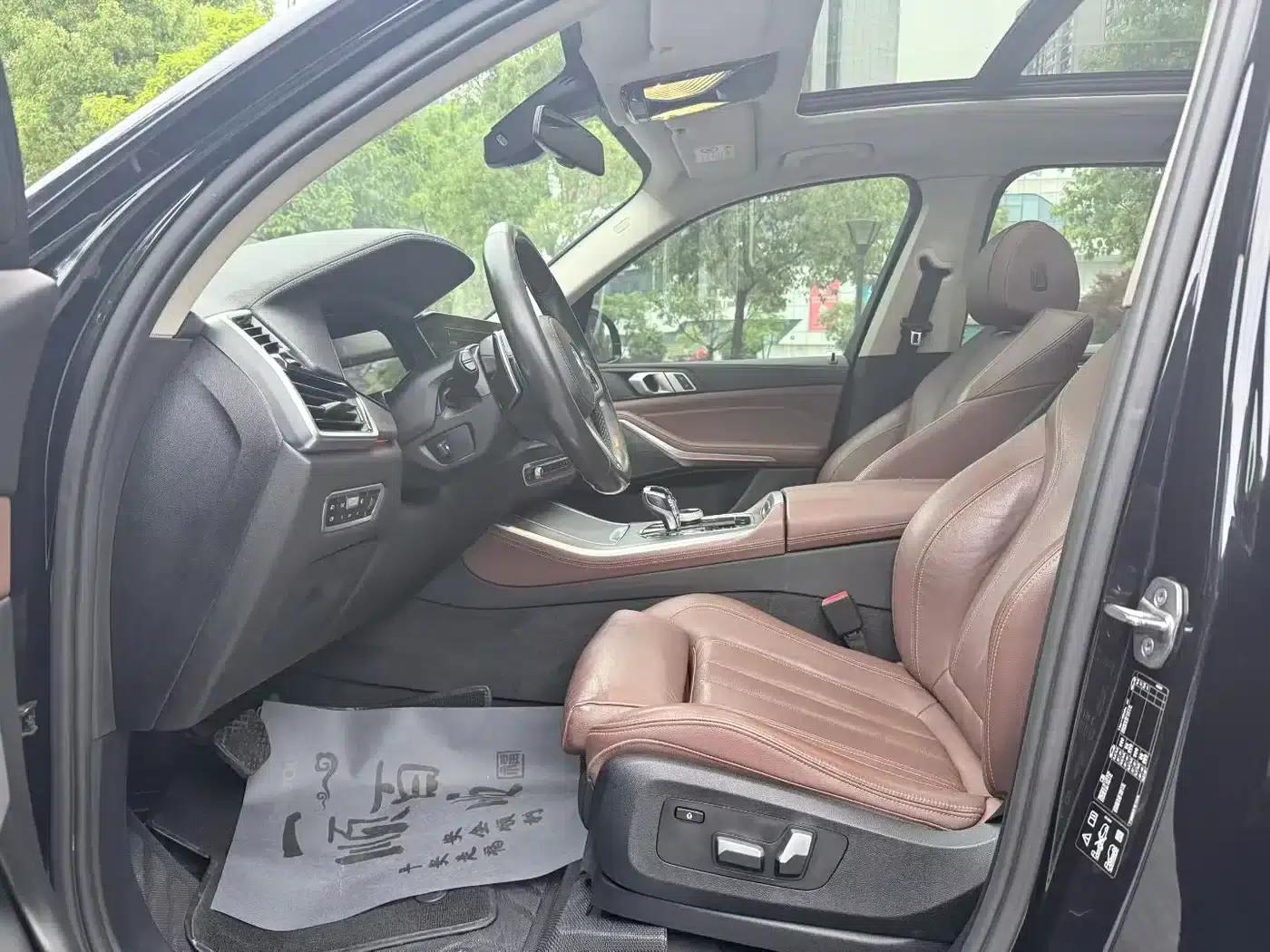 2019 BMW X5 xDrive40i M Sport Package (Imported) — миниатюра 5