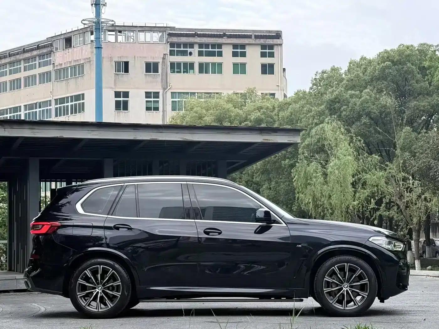2019 BMW X5 xDrive40i M Sport Package (Imported) — миниатюра 7