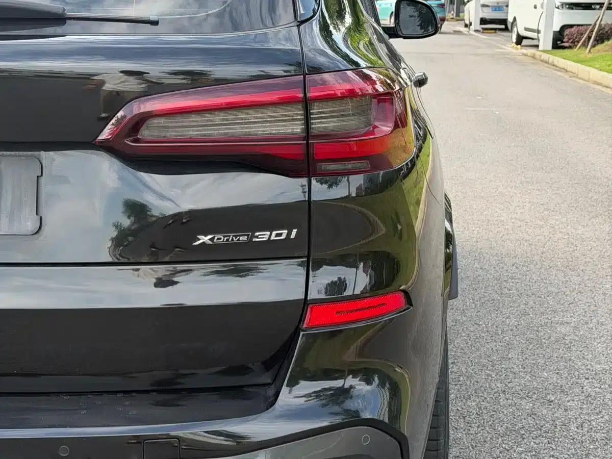 2021 BMW X5 Import (Facelift) xDrive30i M Sport Package — миниатюра 10