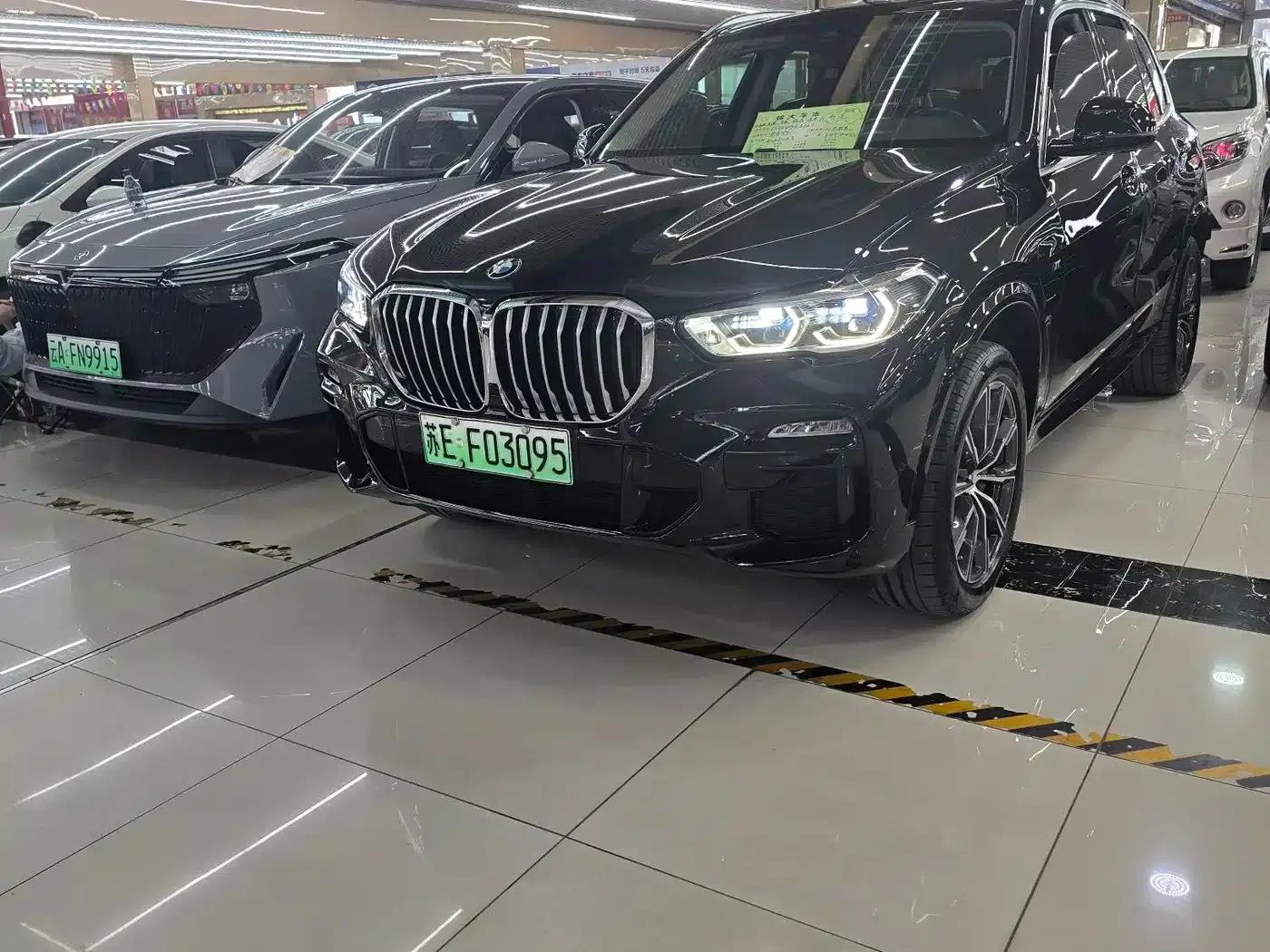 BMW X5 PHEV Imported 2021 Model xDrive45e M Sport Package — миниатюра 1