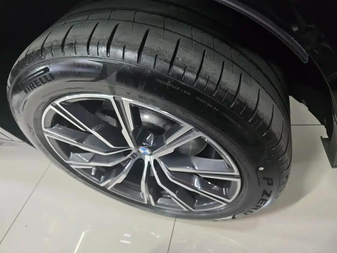 BMW X5 PHEV Imported 2021 Model xDrive45e M Sport Package — миниатюра 17