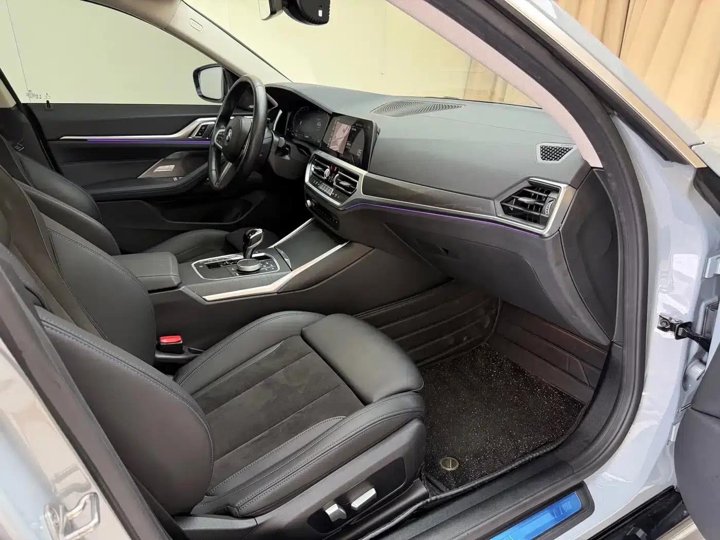 2022 BMW 4 Series 425i Gran Coupe M Sport Package — миниатюра 18