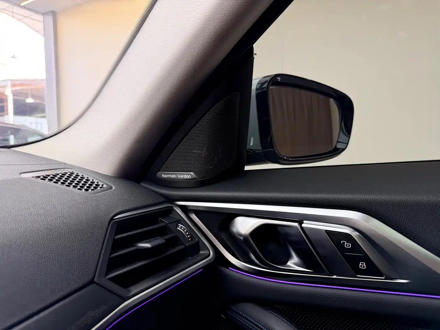 2022 BMW 4 Series 425i Gran Coupe M Sport Package — миниатюра 9