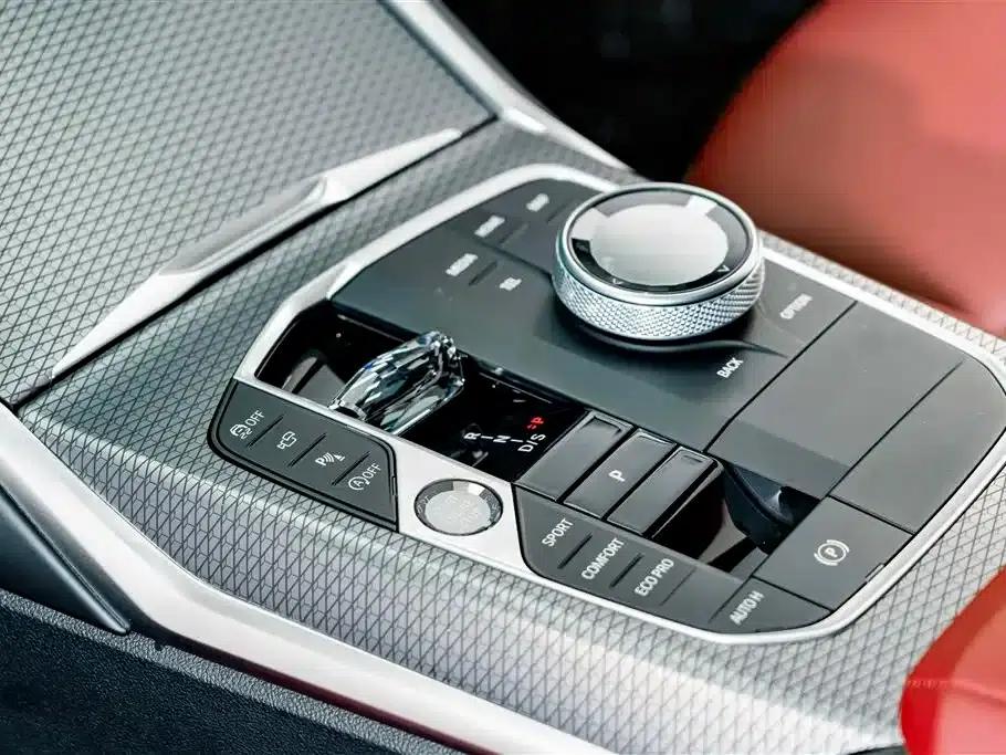 2024 BMW 4 Series 430i M Sport Shadow Edition — миниатюра 16