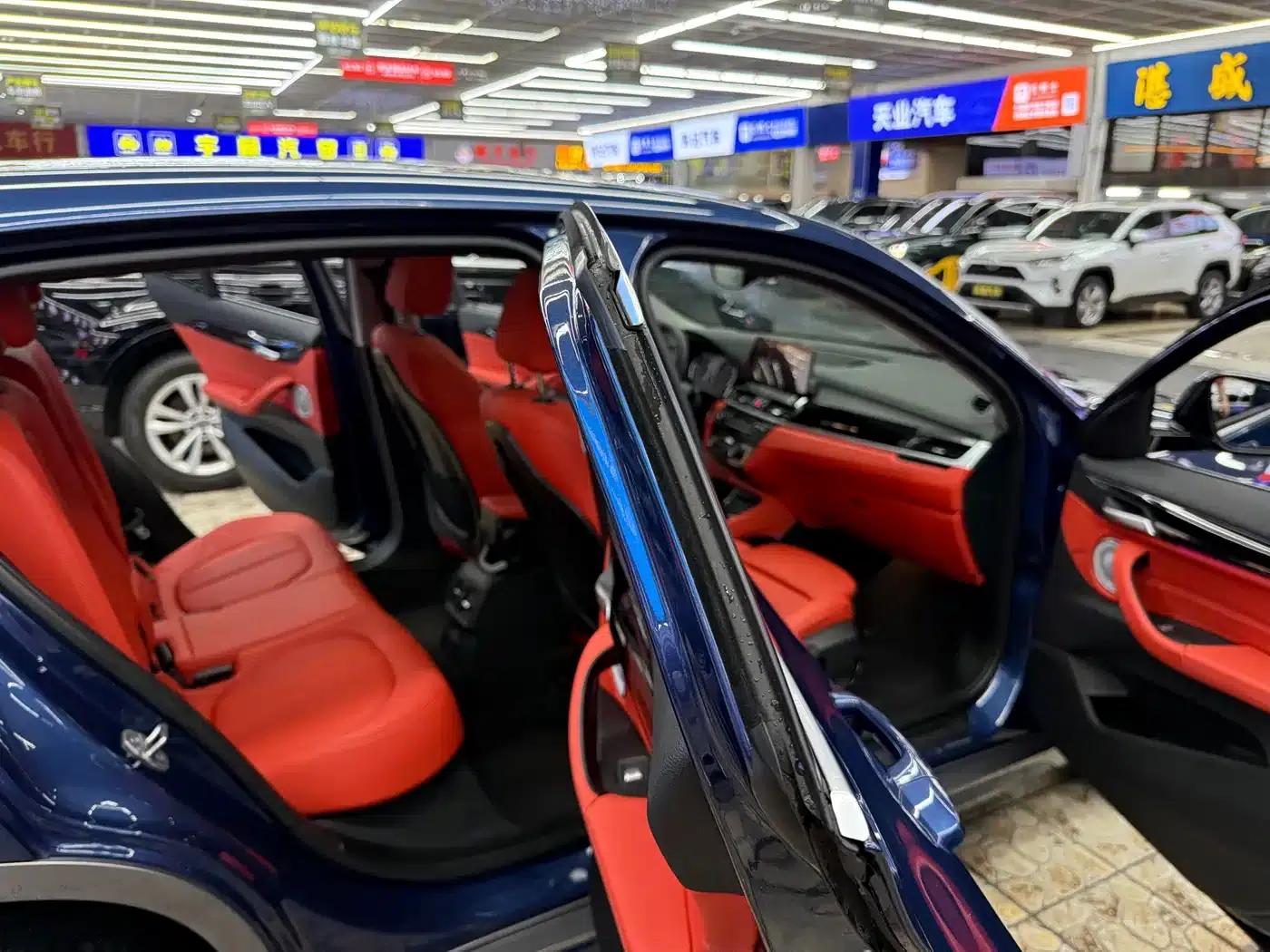 BMW X2 2022 sDrive25i M Sport Package — миниатюра 18