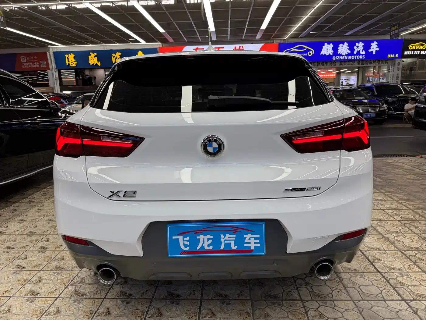 BMW X2 2022 sDrive25i M Sport Package — миниатюра 8