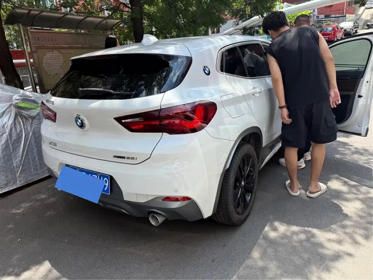 BMW X2 2021 sDrive25i Leading M Sport Package — миниатюра 4