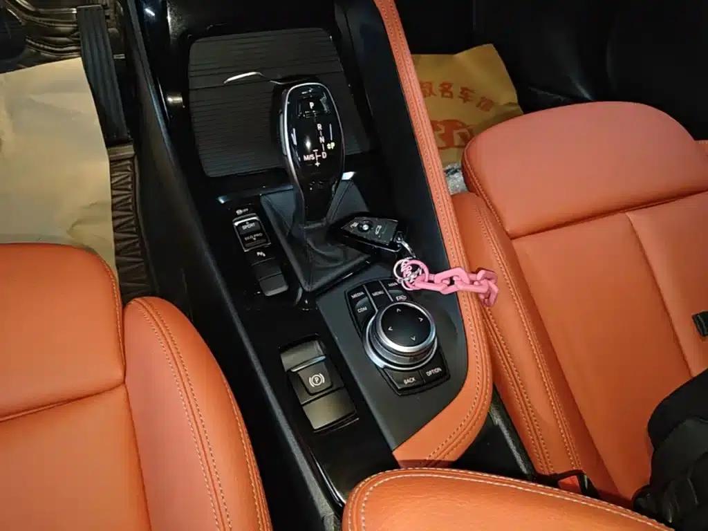 BMW X2 2022 sDrive25i M Sport Package — миниатюра 14