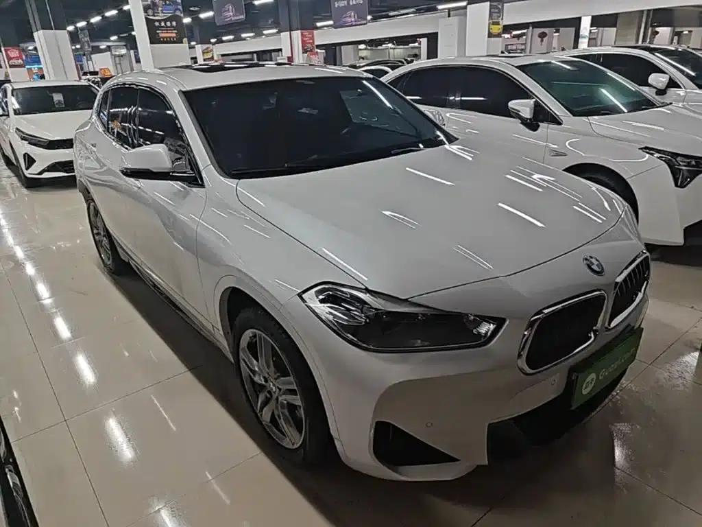 BMW X2 2022 sDrive25i M Sport Package — миниатюра 4