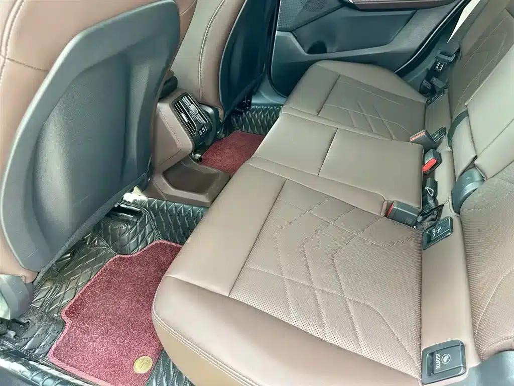 2025 BMW X2 Imported sDrive25i M Sport Package — миниатюра 8
