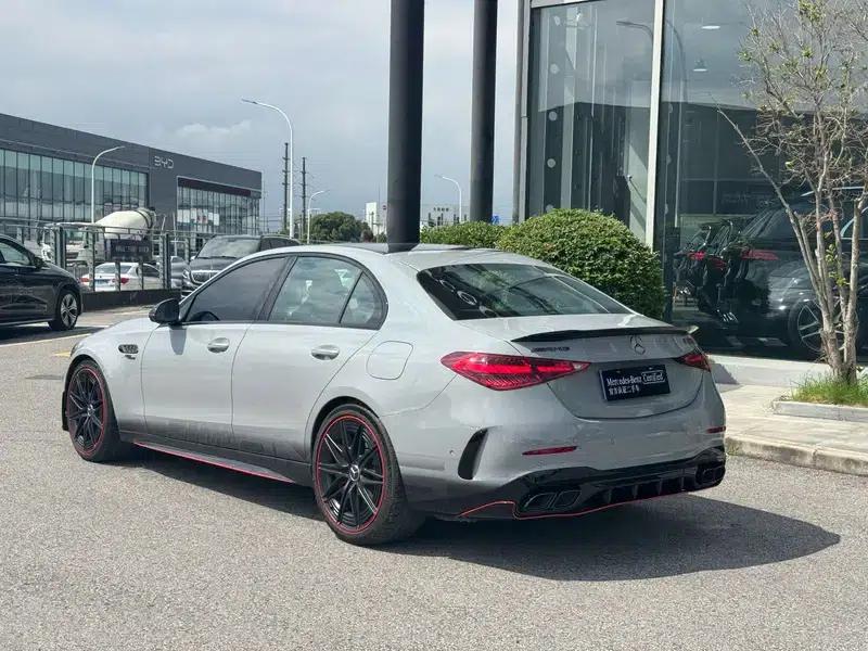 2024 Mercedes-Benz C-Class AMG PHEV AMG C 63 SE Performance F1 Special Edition — миниатюра 5
