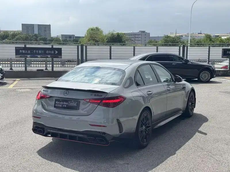 2024 Mercedes-Benz C-Class AMG PHEV AMG C 63 SE Performance F1 Special Edition — миниатюра 7