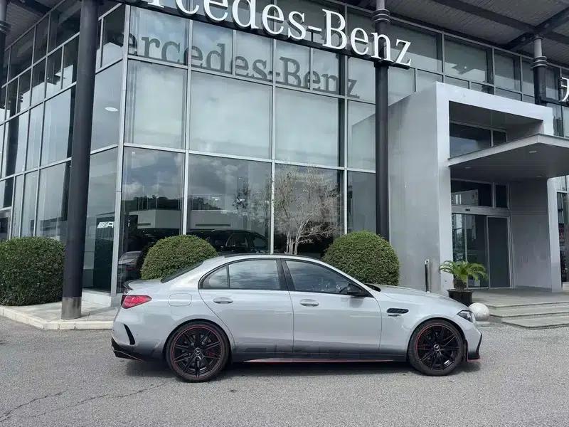 2024 Mercedes-Benz C-Class AMG PHEV AMG C 63 SE Performance F1 Special Edition — миниатюра 8