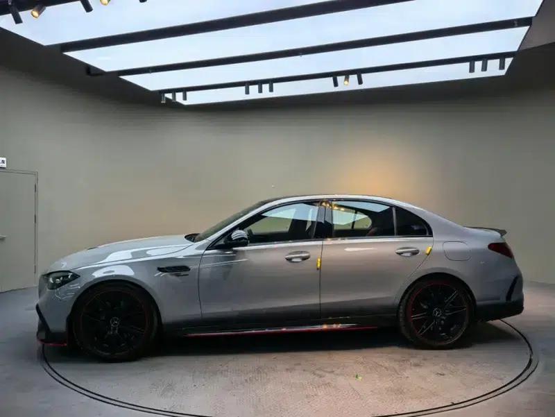 2024 Mercedes-Benz C-Class AMG PHEV AMG C 63 SE Performance F1 Special Edition — миниатюра 3