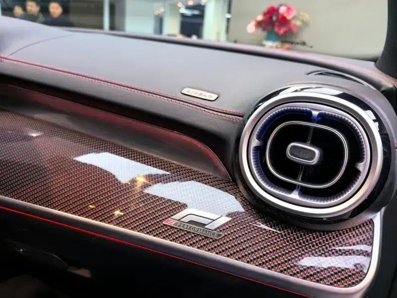 2024 Mercedes-Benz C-Class AMG PHEV AMG C 63 SE Performance F1 Special Edition — миниатюра 6