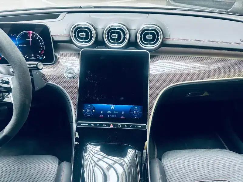 2024 Mercedes-Benz C-Class AMG PHEV AMG C 63 SE Performance F1 Special Edition — миниатюра 11