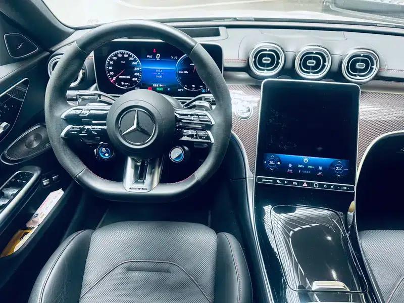 2024 Mercedes-Benz C-Class AMG PHEV AMG C 63 SE Performance F1 Special Edition — миниатюра 14