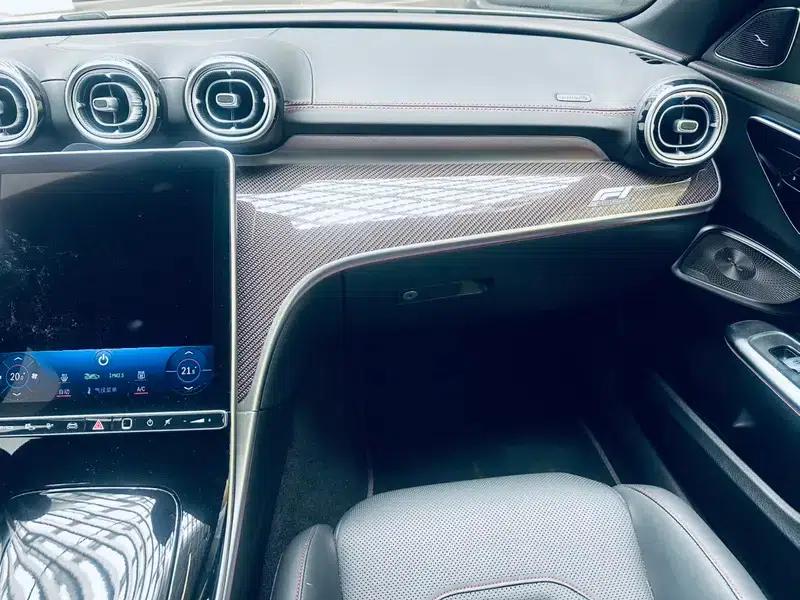 2024 Mercedes-Benz C-Class AMG PHEV AMG C 63 SE Performance F1 Special Edition — миниатюра 7