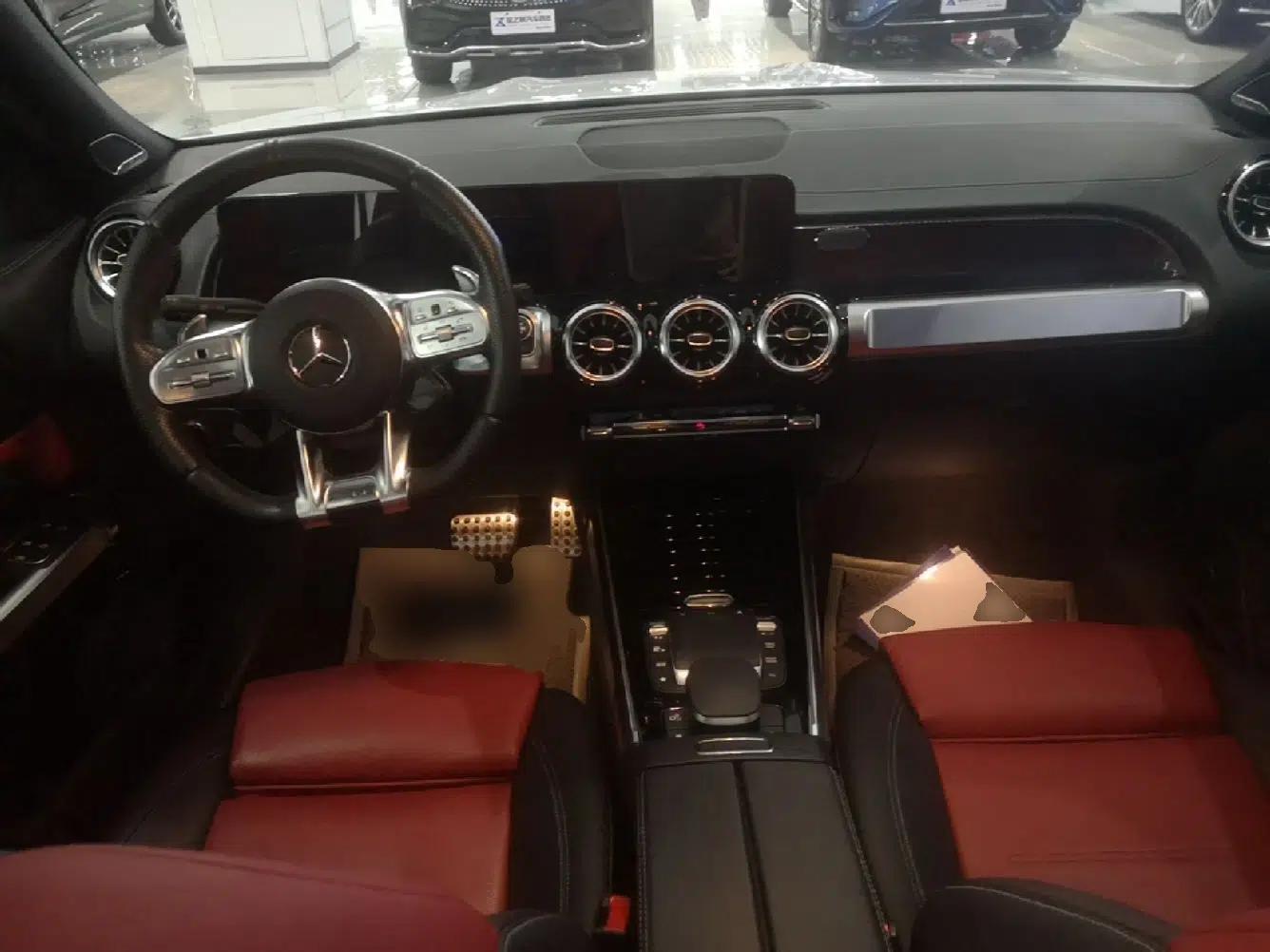 Mercedes-Benz GLB AMG 2023 AMG GLB 35 4MATIC — миниатюра 12