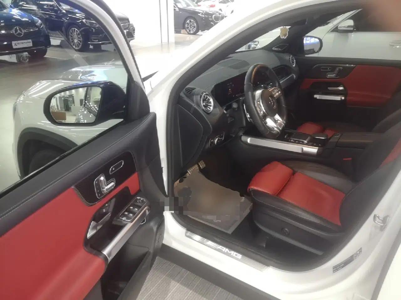 Mercedes-Benz GLB AMG 2023 AMG GLB 35 4MATIC — миниатюра 18