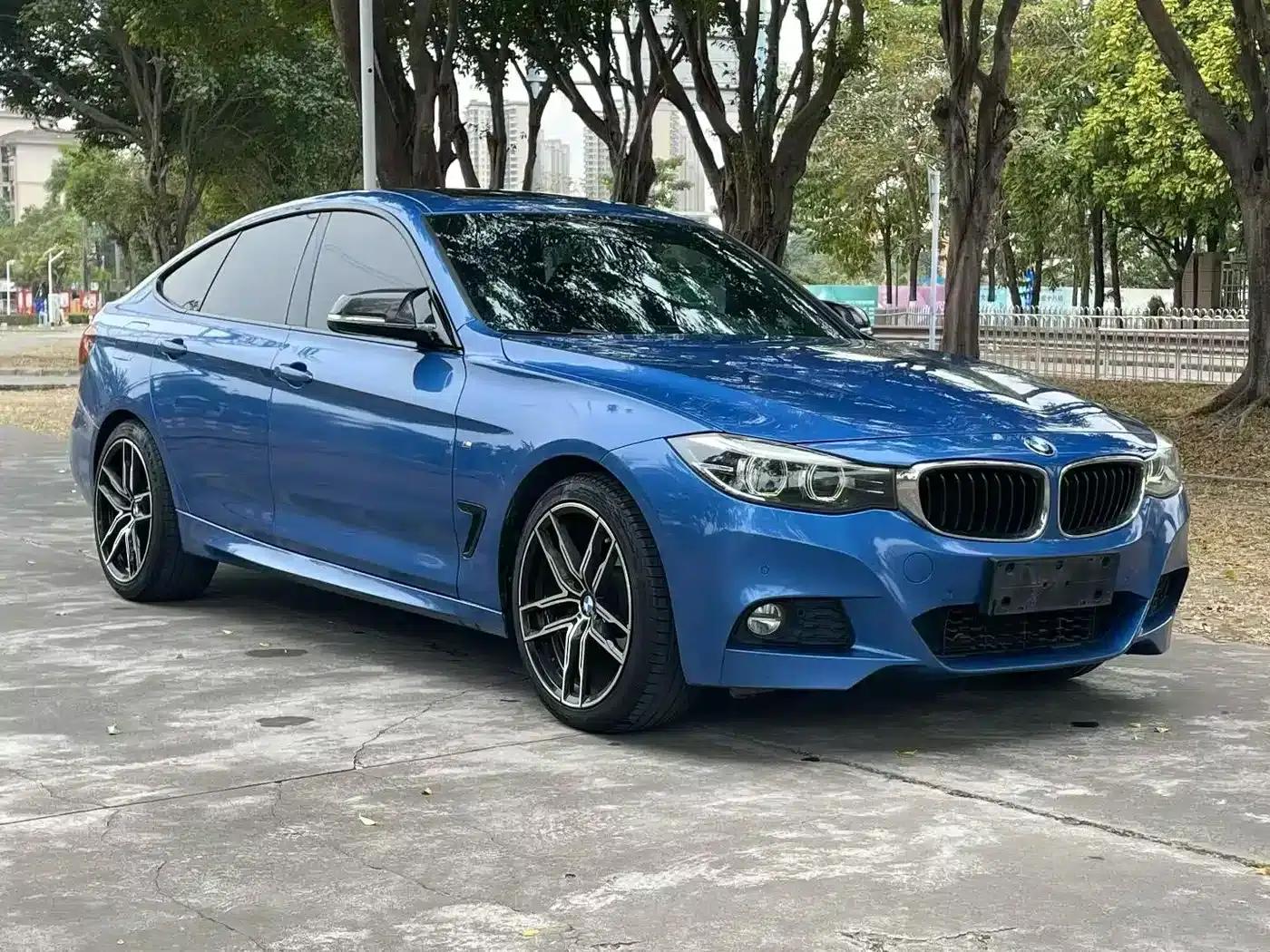 2020 BMW 3 Series GT 320i M Sport Package — миниатюра 1