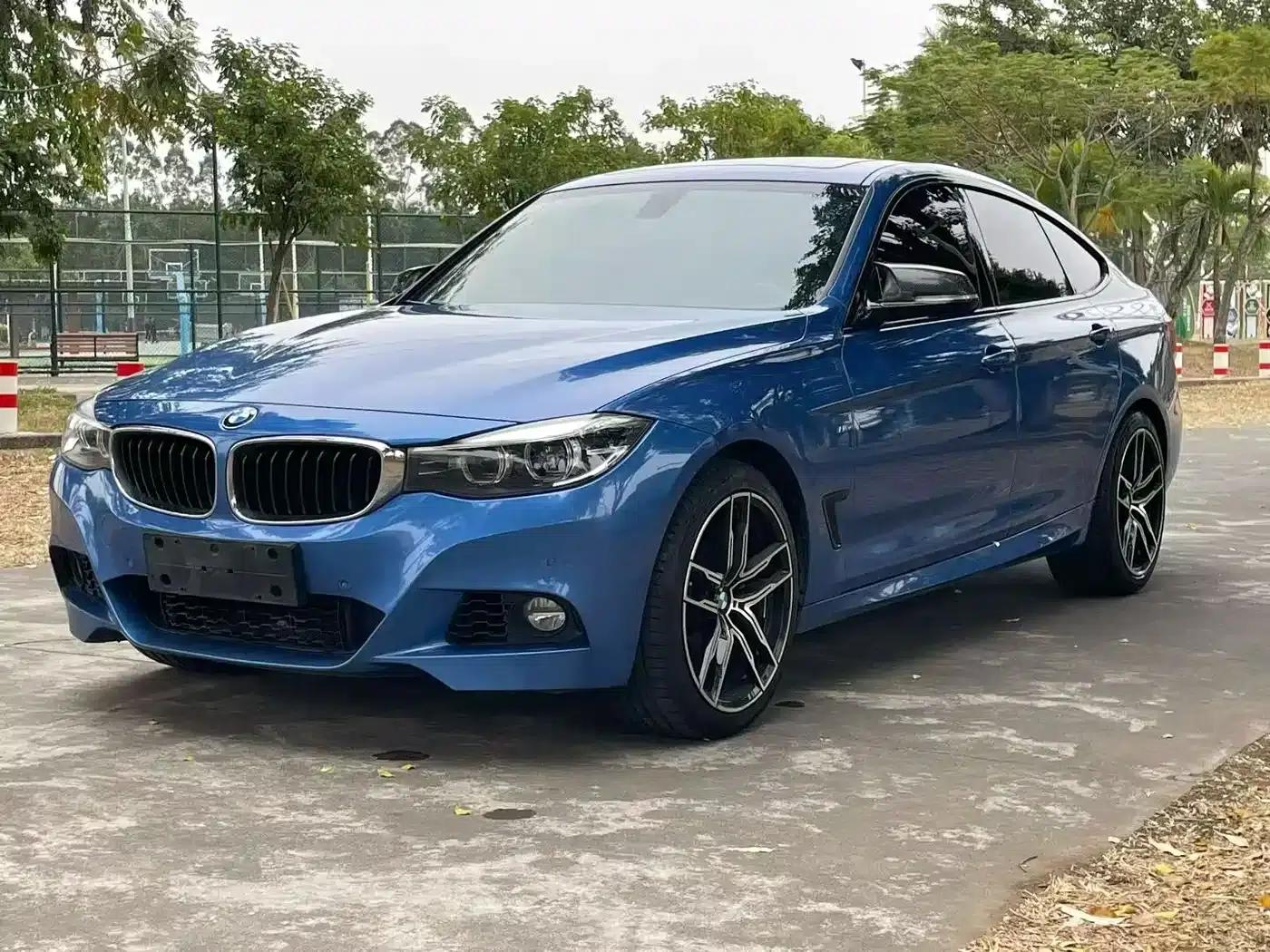 2020 BMW 3 Series GT 320i M Sport Package — миниатюра 3