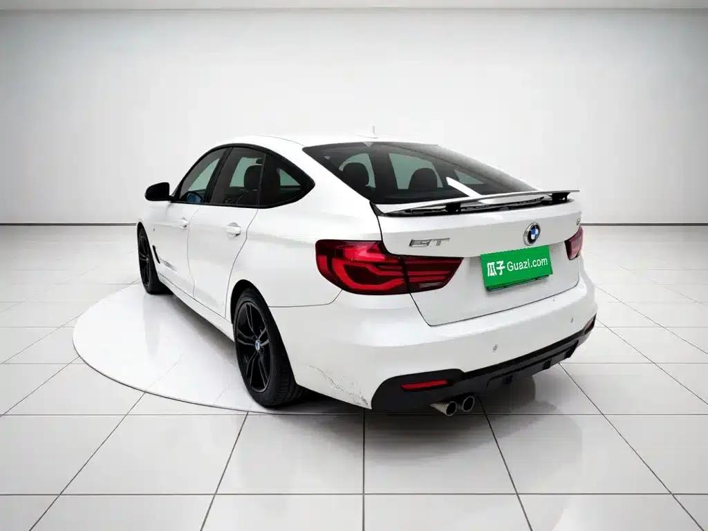 2019 BMW 3 Series GT 320i M Sport Shadow Edition — миниатюра 4