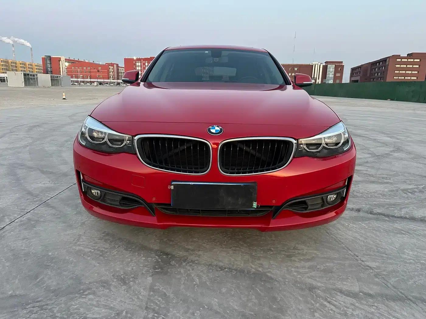 BMW 3 Series GT 2018 320i Fashion Edition — миниатюра 2