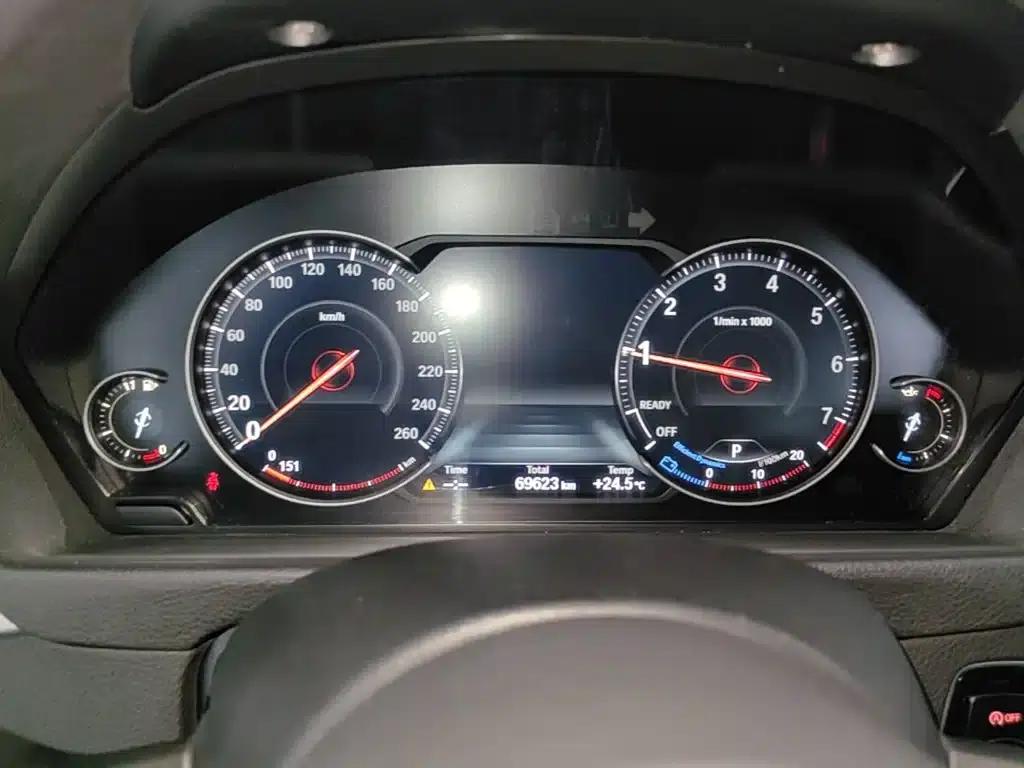2019 BMW 3 Series GT 320i M Sport Package — миниатюра 12