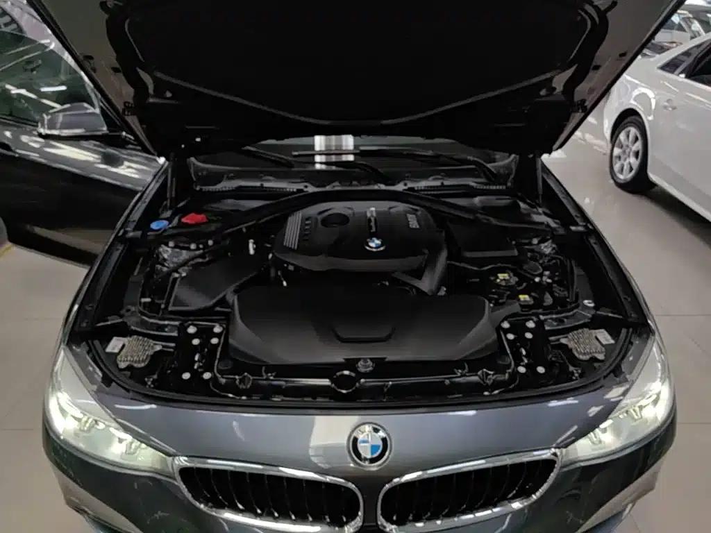 2019 BMW 3 Series GT 320i M Sport Package — миниатюра 20