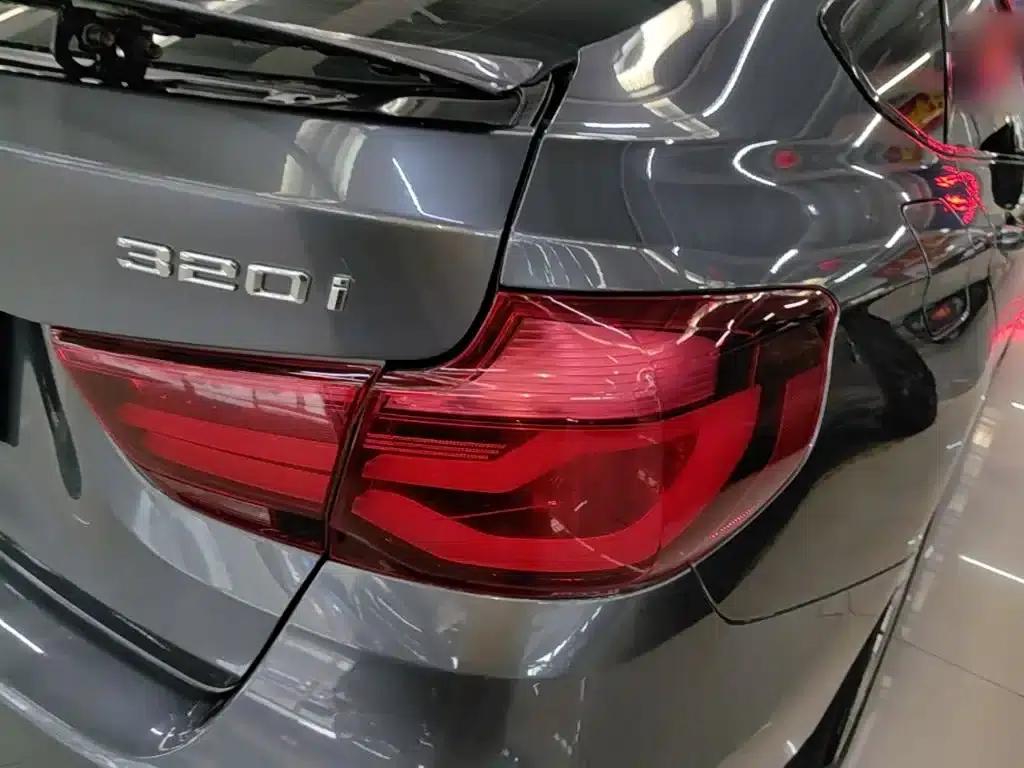2019 BMW 3 Series GT 320i M Sport Package — миниатюра 8