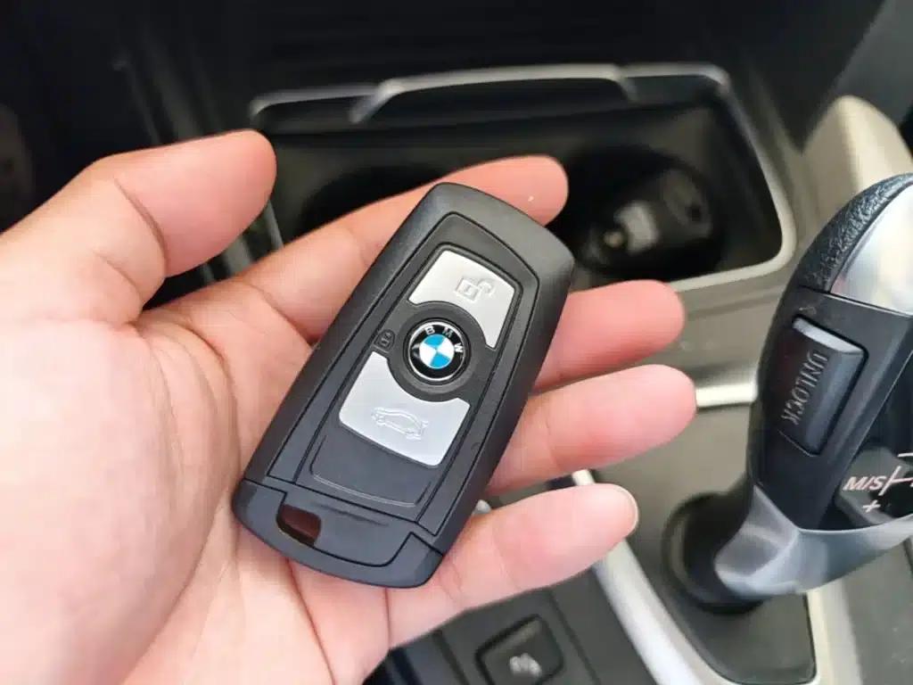 BMW 3 Series GT 2017 320i Fashion Edition — миниатюра 9