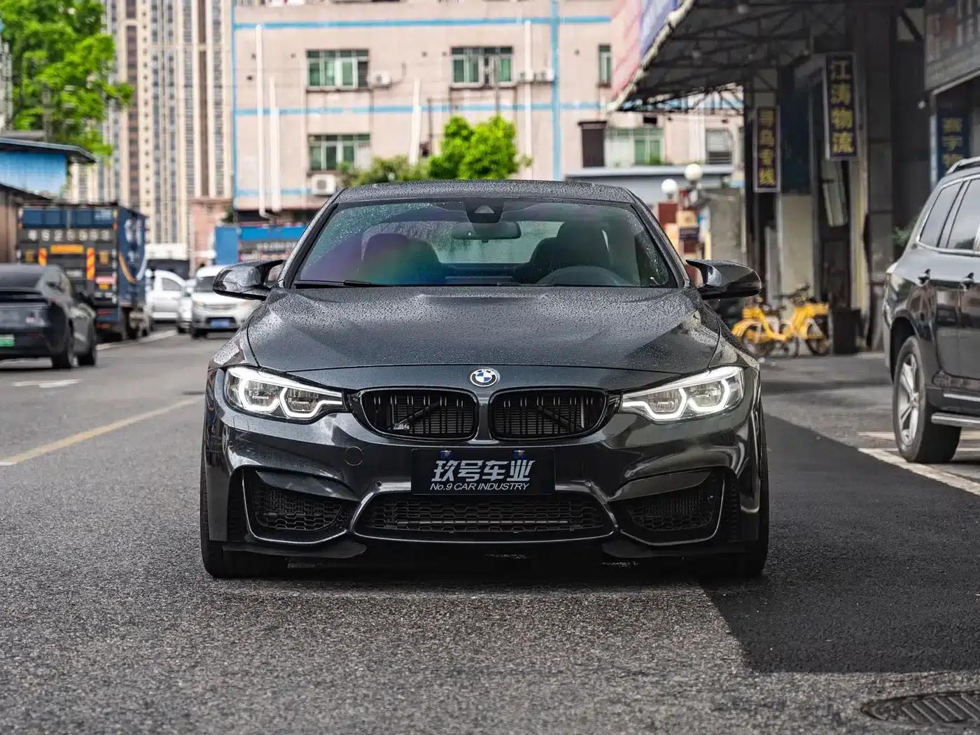 2019 BMW M4 M4 Coupe Shooting Hero Edition — миниатюра 2