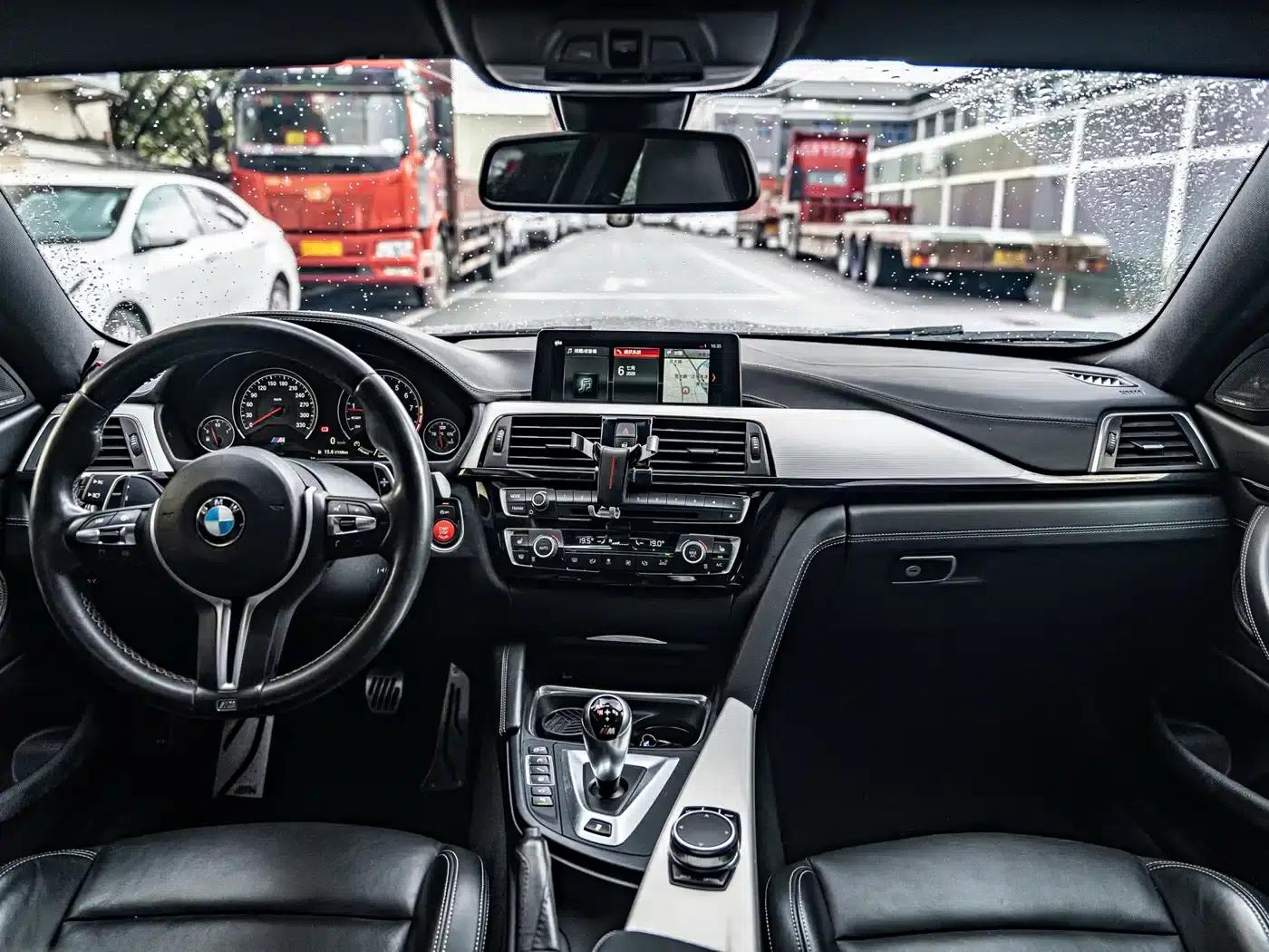 2019 BMW M4 M4 Coupe Shooting Hero Edition — миниатюра 11