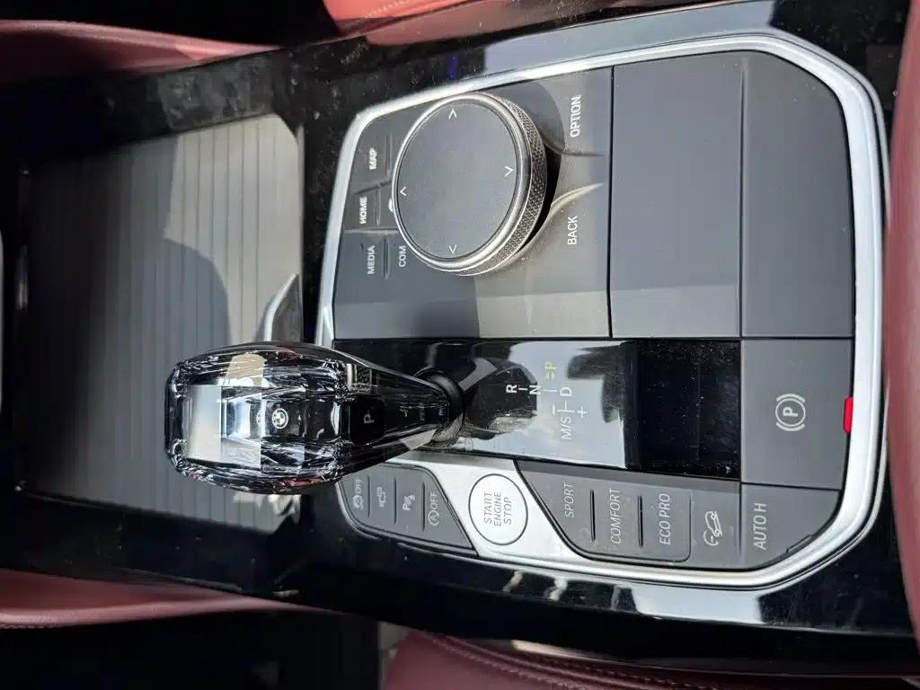 2022 BMW X4 xDrive 30i M Sport Shadow Edition — миниатюра 7